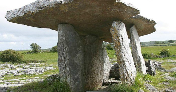 Ireland dolmen megalith tomb age clare county megalithic prehistoric poulnabrone ancient vedic monument burials britannica burial type