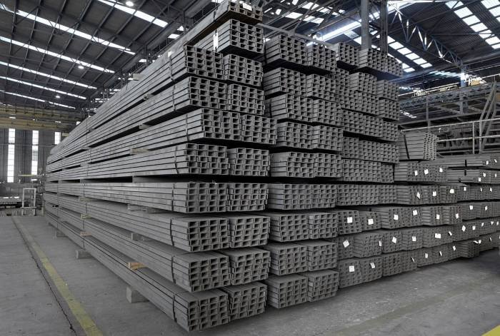 Distributor bahan bangunan di sidoarjo