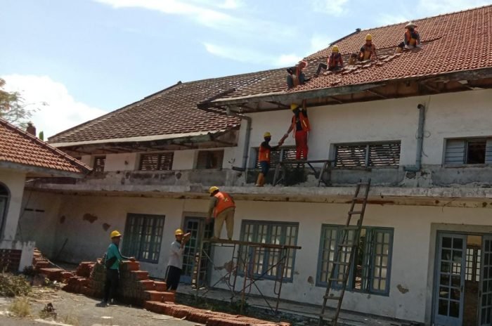 Depo bangunan gresik