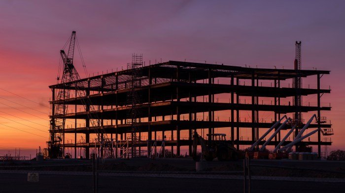 Masonry superstructure floor plinth called terminology