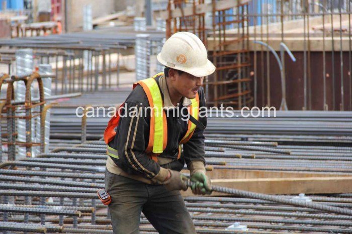 Canada salary construction worker jobs