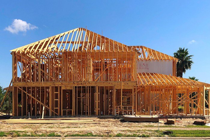 Tukang bangunan rumah