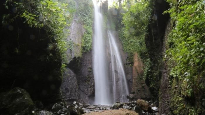 Curug bangkong rute liburan lokasi