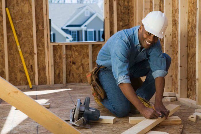 Tukang bangunan rumah
