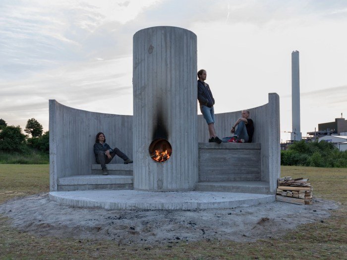 Sculptural gang boundary pushing architecture
