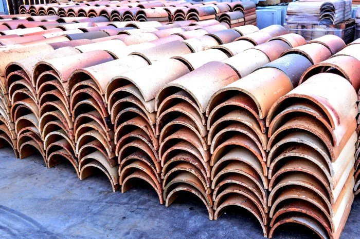 Bangunan distributor toko membuka usaha tersebut peluang mulai mengambil mereka diantara