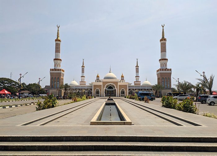 Toko bangunan indramayu