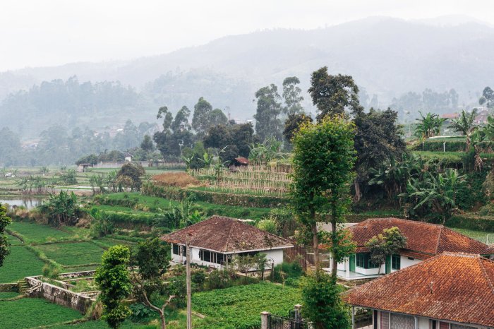 Bangunan bersejarah di jawa barat