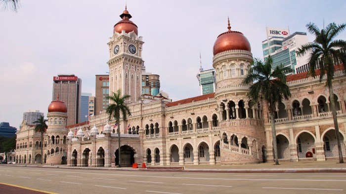 Bangunan sultan abdul samad