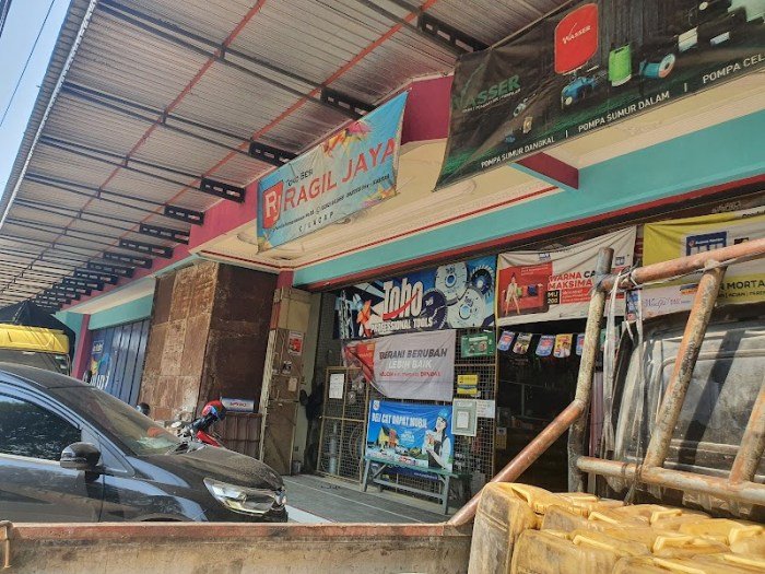 Toko bangunan keputih