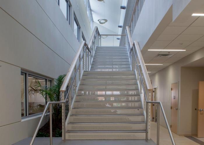 Office staircase stairs staircases peabody nixon connecting moving people washington greenwall eric laignel photographer