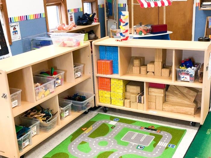 Classroom center blocks early block set ideas childhood preschool area play shelves pocketofpreschool centers slide20 setup eyfs toddler pocket setting Sentral bangunan