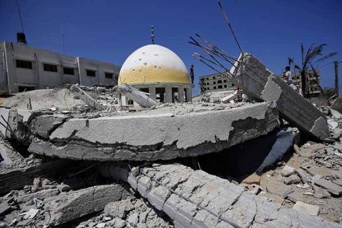 Palestina gaza bangunan diserang tewas ledakan gedung pria anaknya akibat inews
