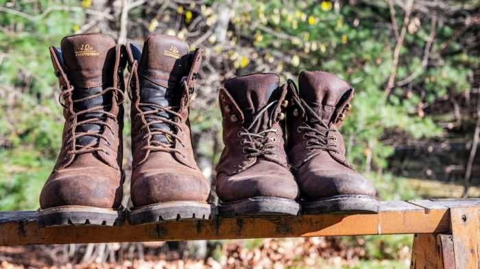 Sepatu karet kerja bangunan
