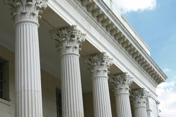 Corinthian column columns features