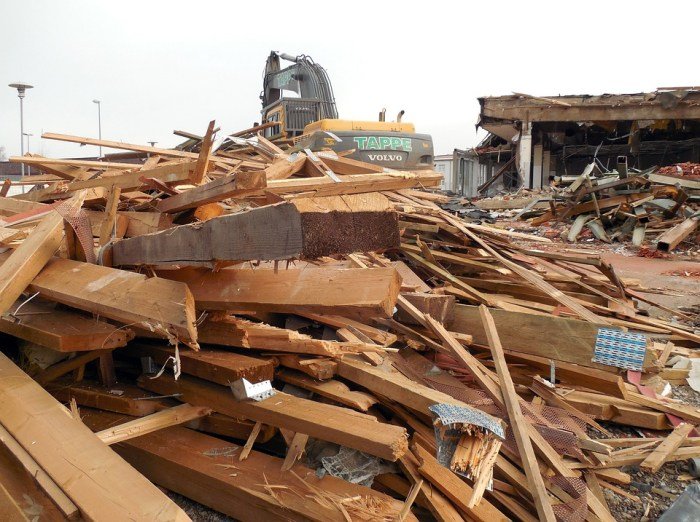 Debris construction cleaning site removal contact constraction remove