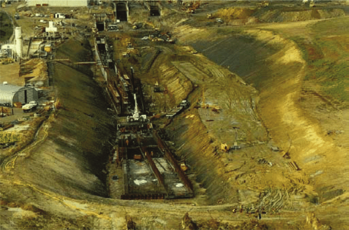 Tunnel channel construction bouygues manche la sous