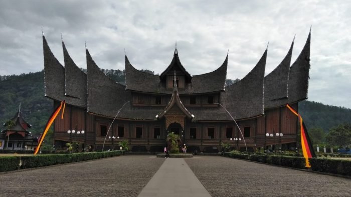 Gadang rumah filosofi apakah dari dictio 2966