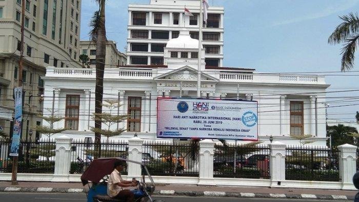 Depo bangunan medan