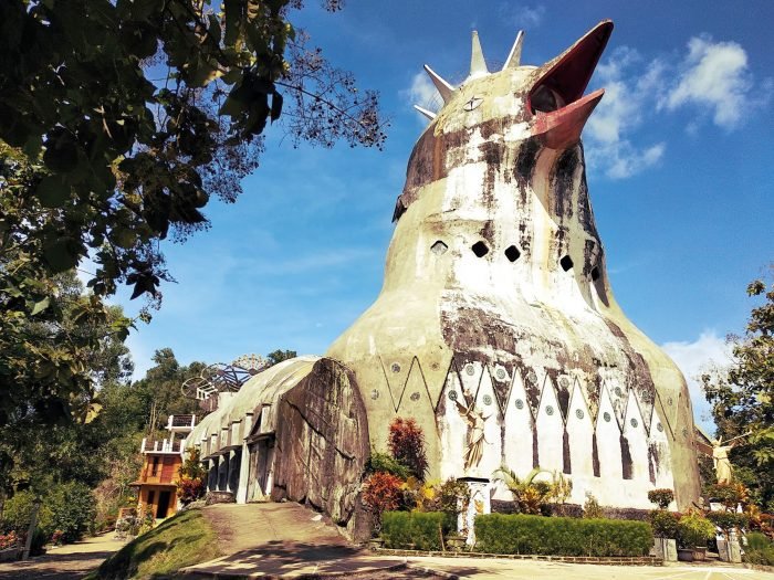 Bangunan unik di indonesia