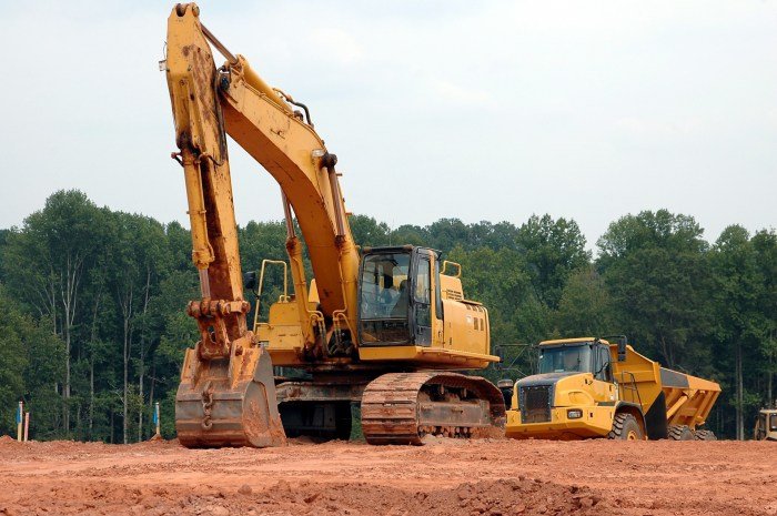 Construction equipment heavy backhoe domain public picture stock definition similar publicdomainpictures machine problem report dictionary