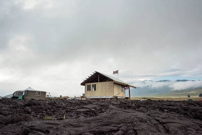 Bangunan yang tidak memiliki izin pembangunan atau ilegal disebut