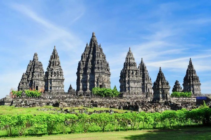 Prambanan candi sejarah proses restoration shiva theindonesiaadventure