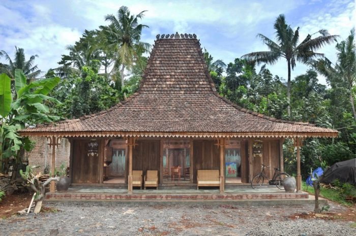 Wisdom manifestation architectural joglo javanese structure local house