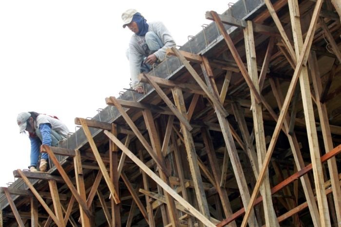 Jurnal bahan bangunan 2023 pdf