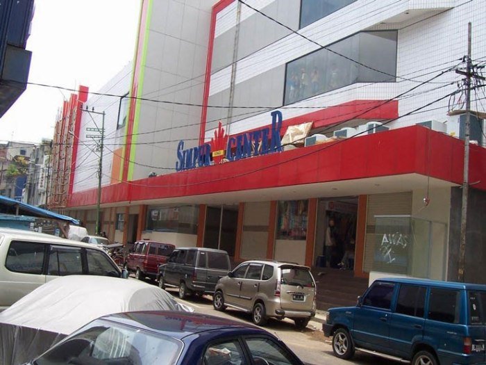 Mitra bangunan supermarket lampung