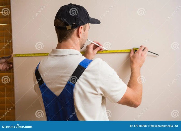 Measure worker tape detail using preview Measure worker tape detail using preview