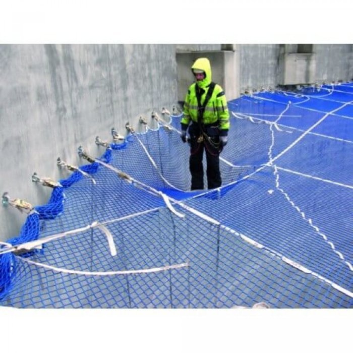 Safety netting debris