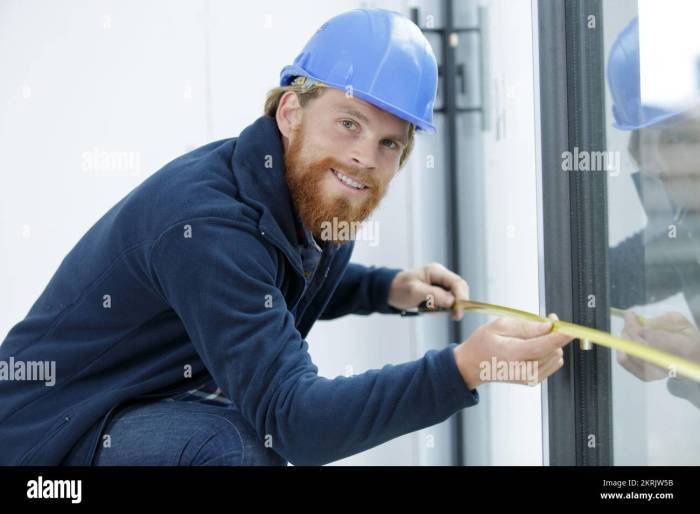 Tape Meteran tukang bangunan