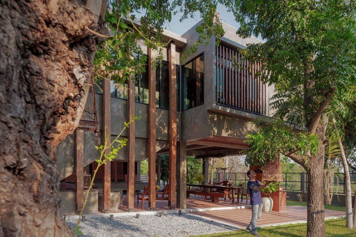 Delhi pitampura facade stilt floors storey kohat enclave developed prithu stilts yards